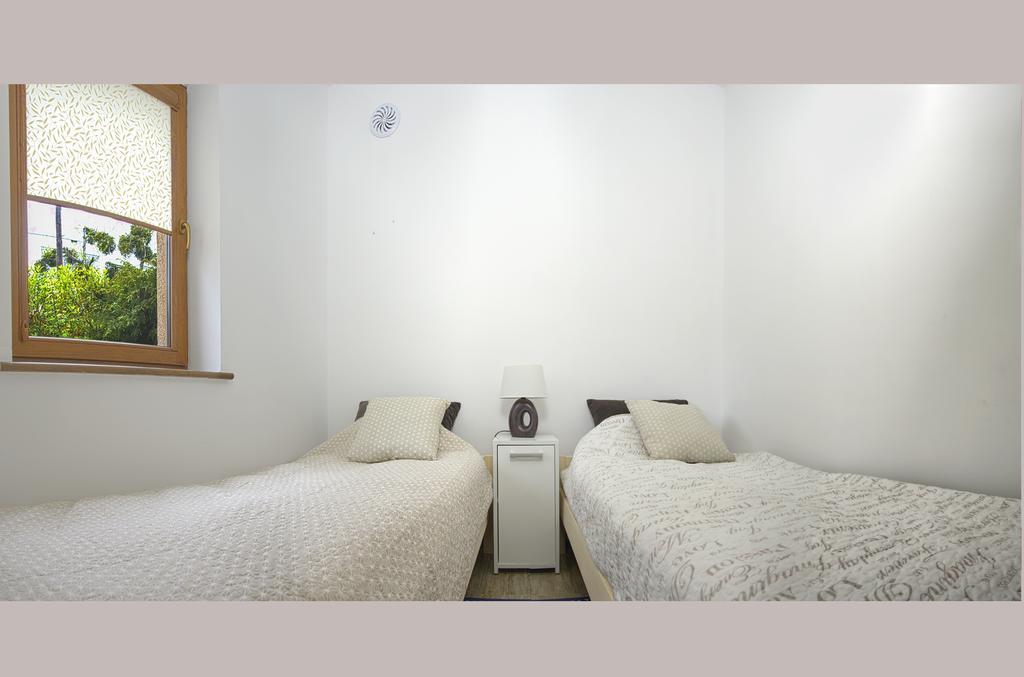 Cozy Apartment With Garden Gdańsk Zewnętrze zdjęcie